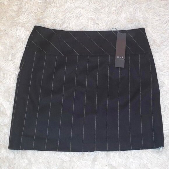 Oui Dresses & Skirts - NWT Oui black pinstripe wool mini skirt size 14